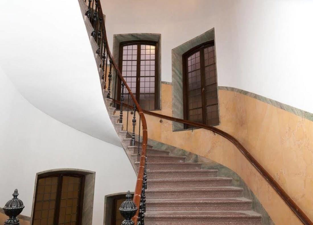 Home Hotel Borgen أوربرو المظهر الخارجي الصورة